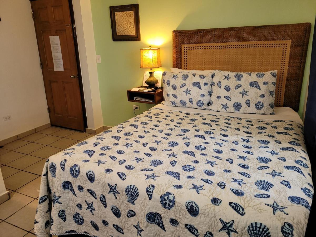 Villa Coral Guesthouse วีเอเกส ภายนอก รูปภาพ