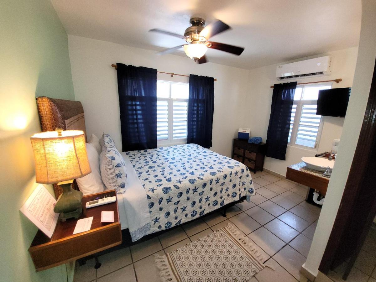 Villa Coral Guesthouse วีเอเกส ภายนอก รูปภาพ
