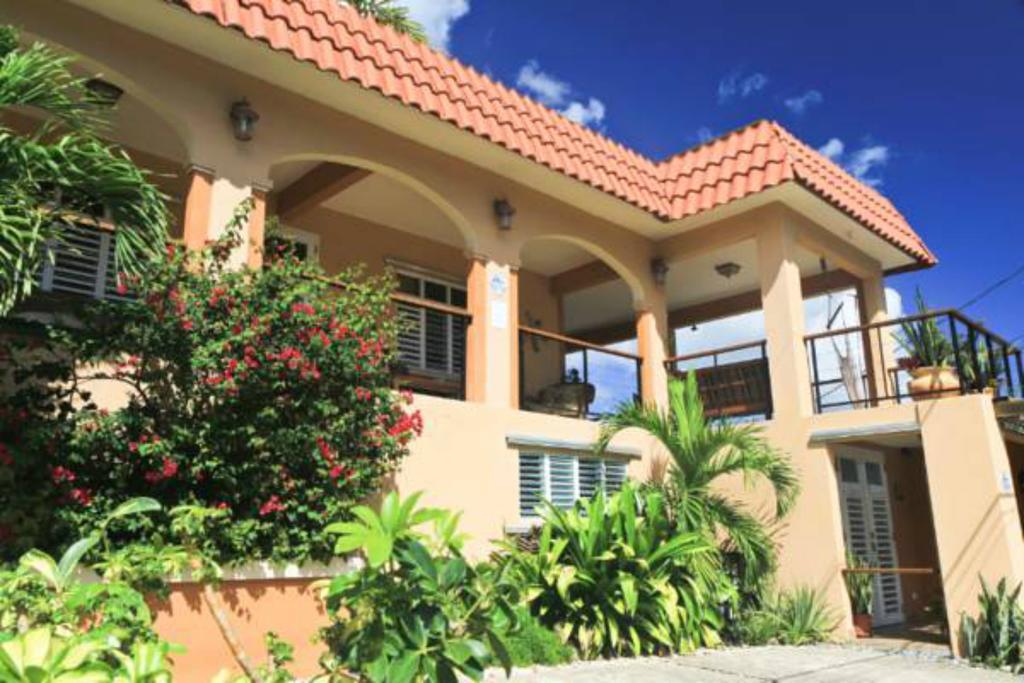 Villa Coral Guesthouse วีเอเกส ภายนอก รูปภาพ