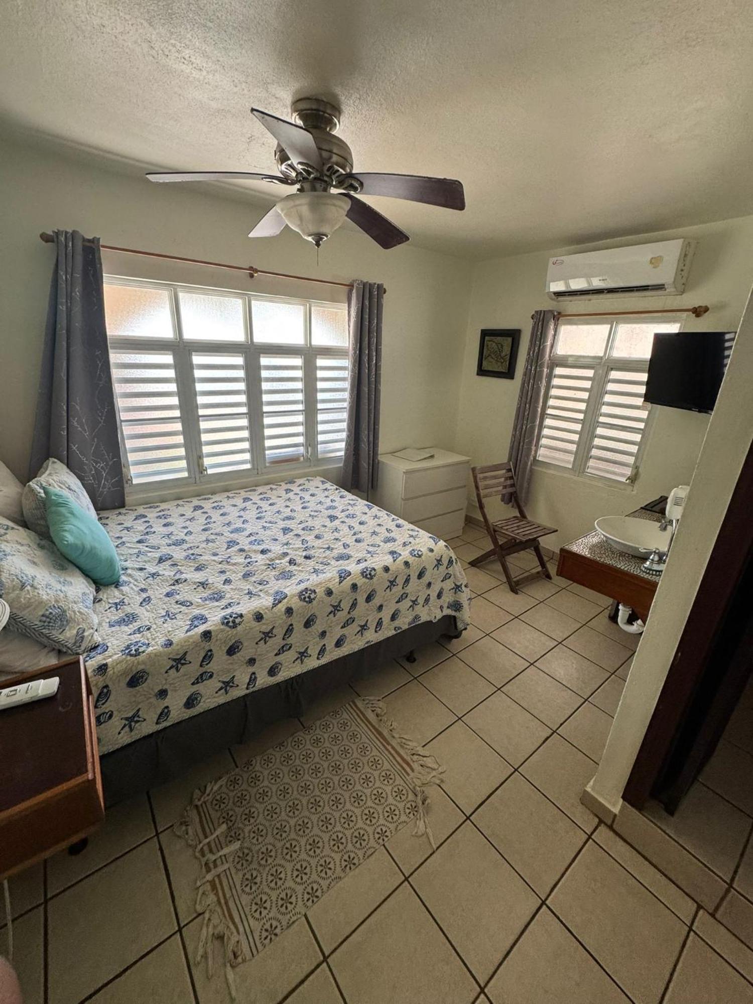 Villa Coral Guesthouse วีเอเกส ภายนอก รูปภาพ