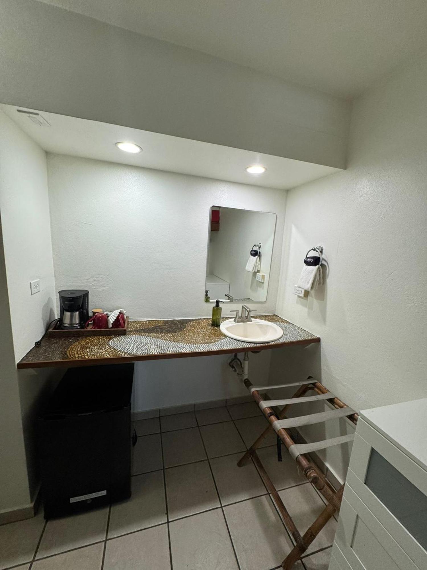 Villa Coral Guesthouse วีเอเกส ภายนอก รูปภาพ