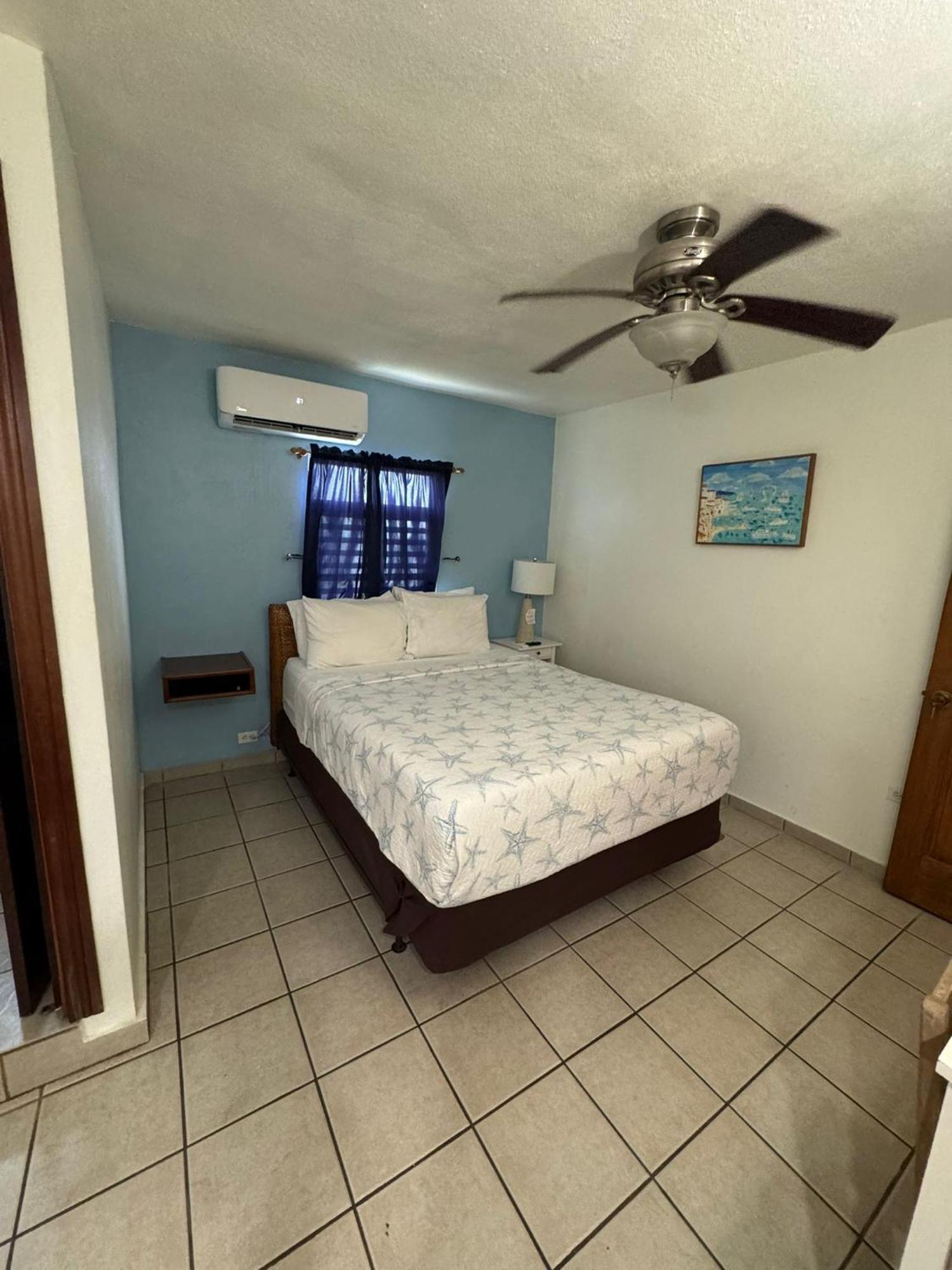 Villa Coral Guesthouse วีเอเกส ภายนอก รูปภาพ